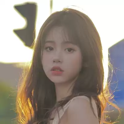 訾幻灵
